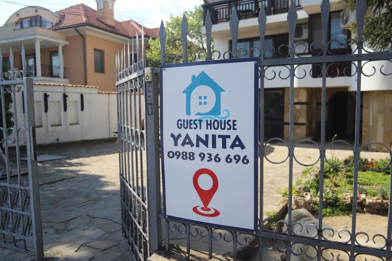 Guest House Yanita Varna Exterior photo